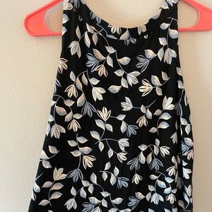 J.Jill Wearever Collection Two-Way Tank Size XS Floral Sleeveless Top